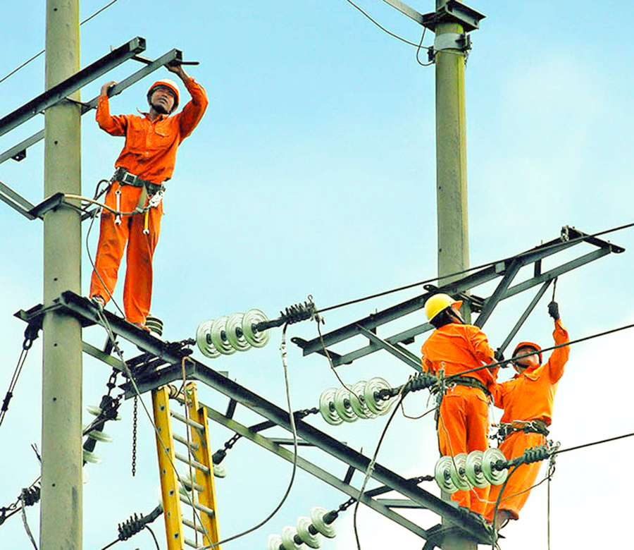 Tiết kiệm điện trong sản xuất vì lợi ích lâu dài của doanh nghiệp